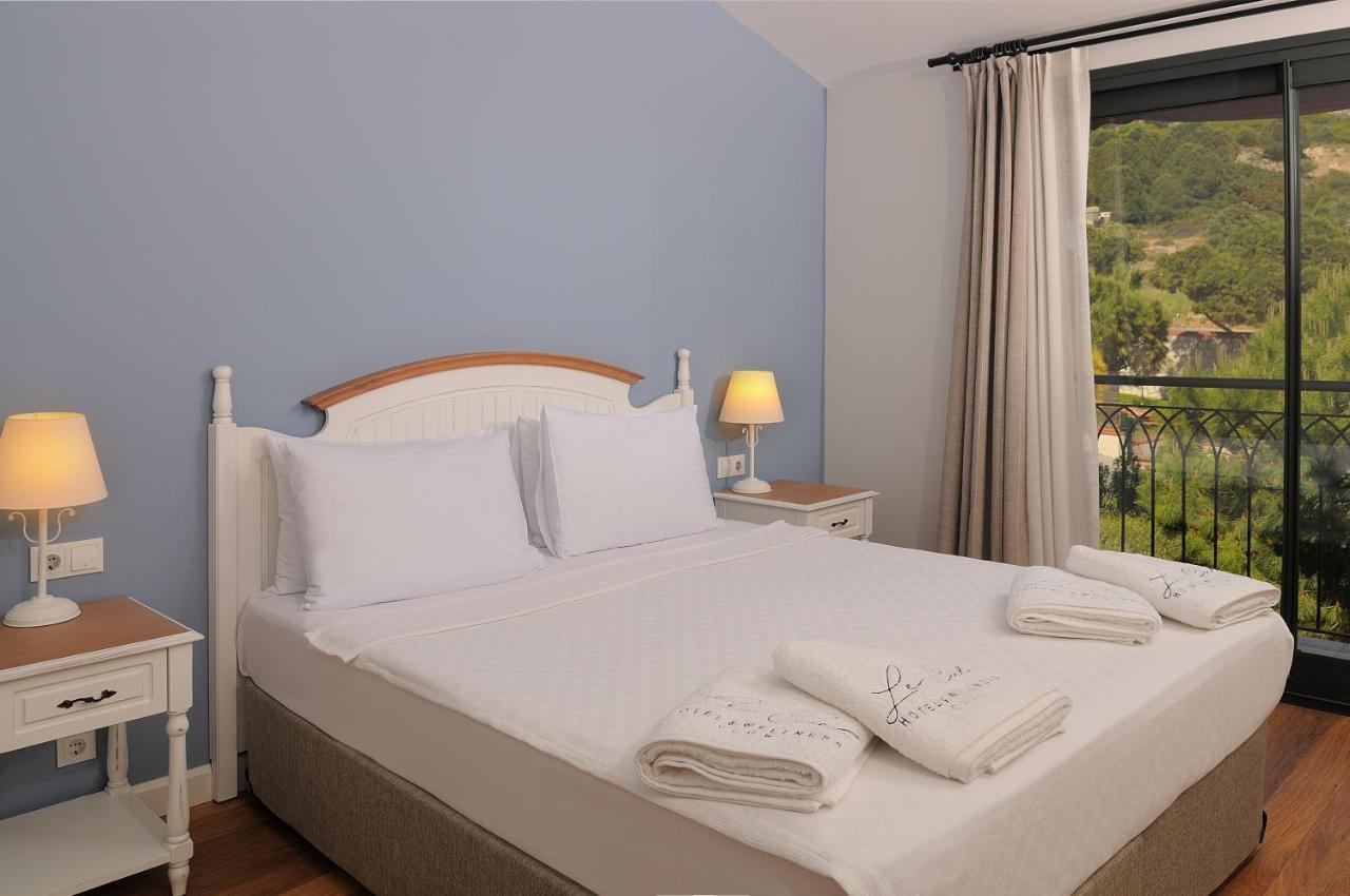 Le Ciel Hotels & Wellness Club Çeşme Exteriör bild