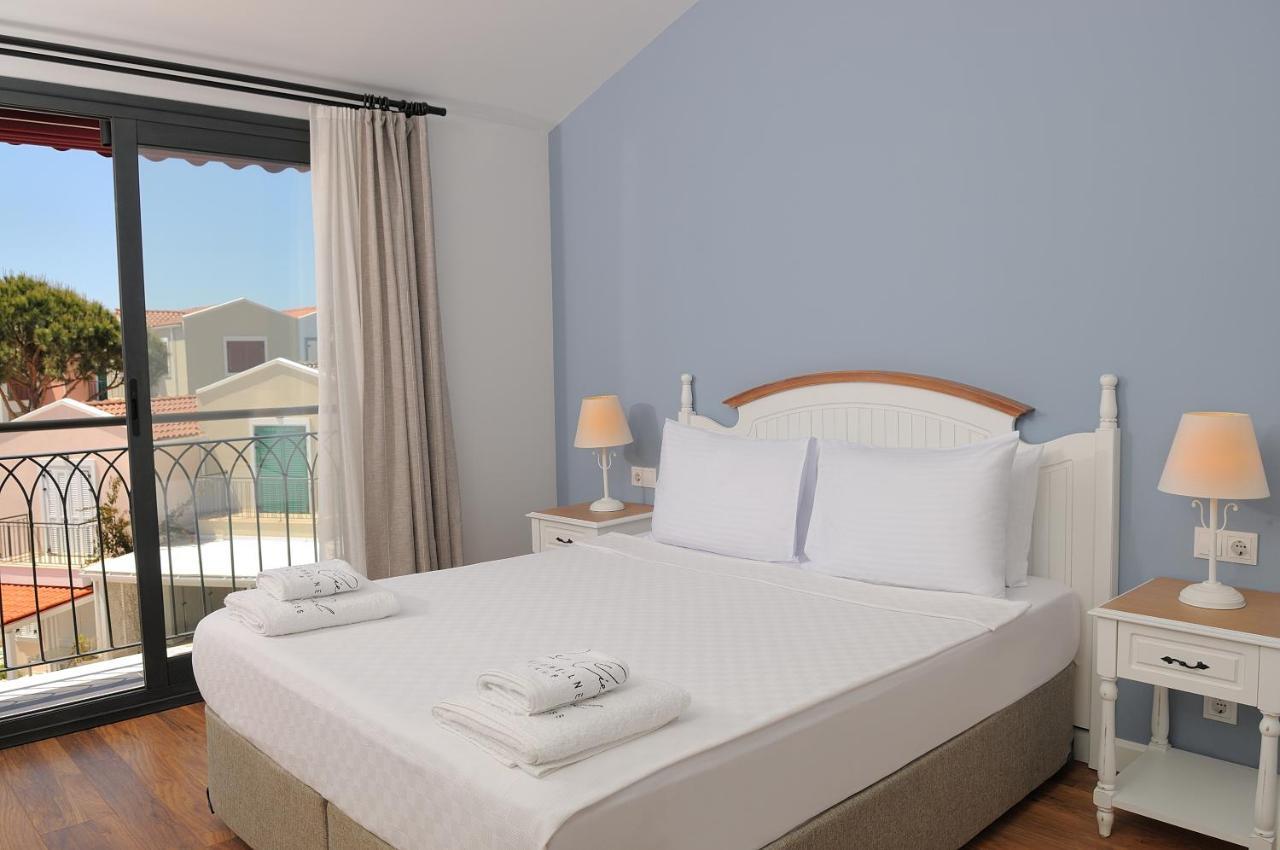 Le Ciel Hotels & Wellness Club Çeşme Exteriör bild