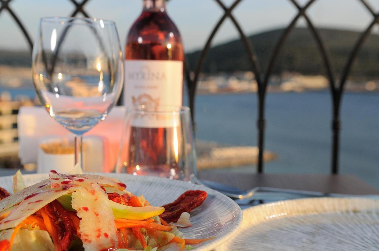 Le Ciel Hotels & Wellness Club Çeşme Exteriör bild